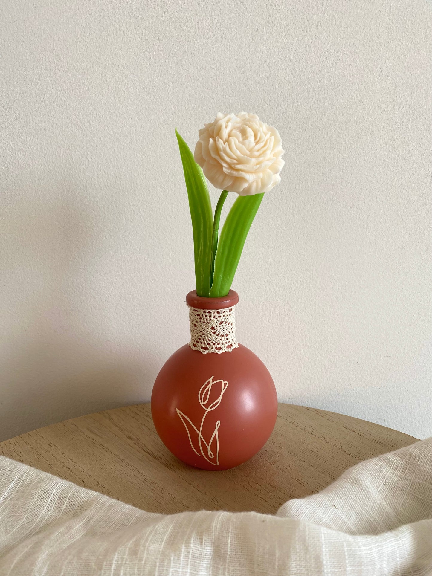 Vase Camille avec sa fleur-bougie parfumée