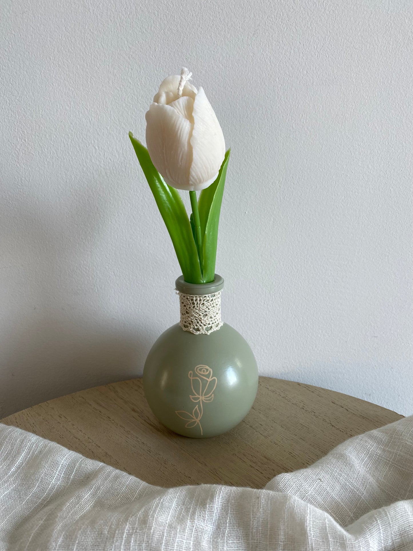 Vase Camille avec sa fleur-bougie parfumée