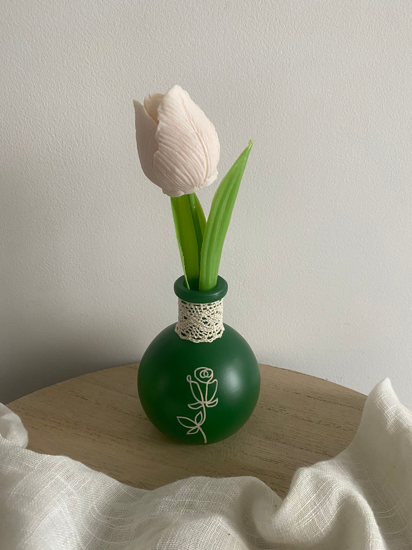 Vase Camille avec sa fleur-bougie parfumée